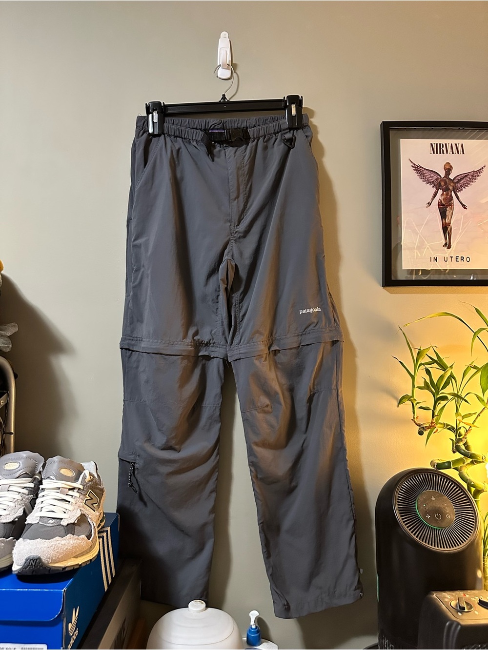 Vintage Patagonia Men's Zip-Off Cargo Hiking Pants - Charcoal Gray